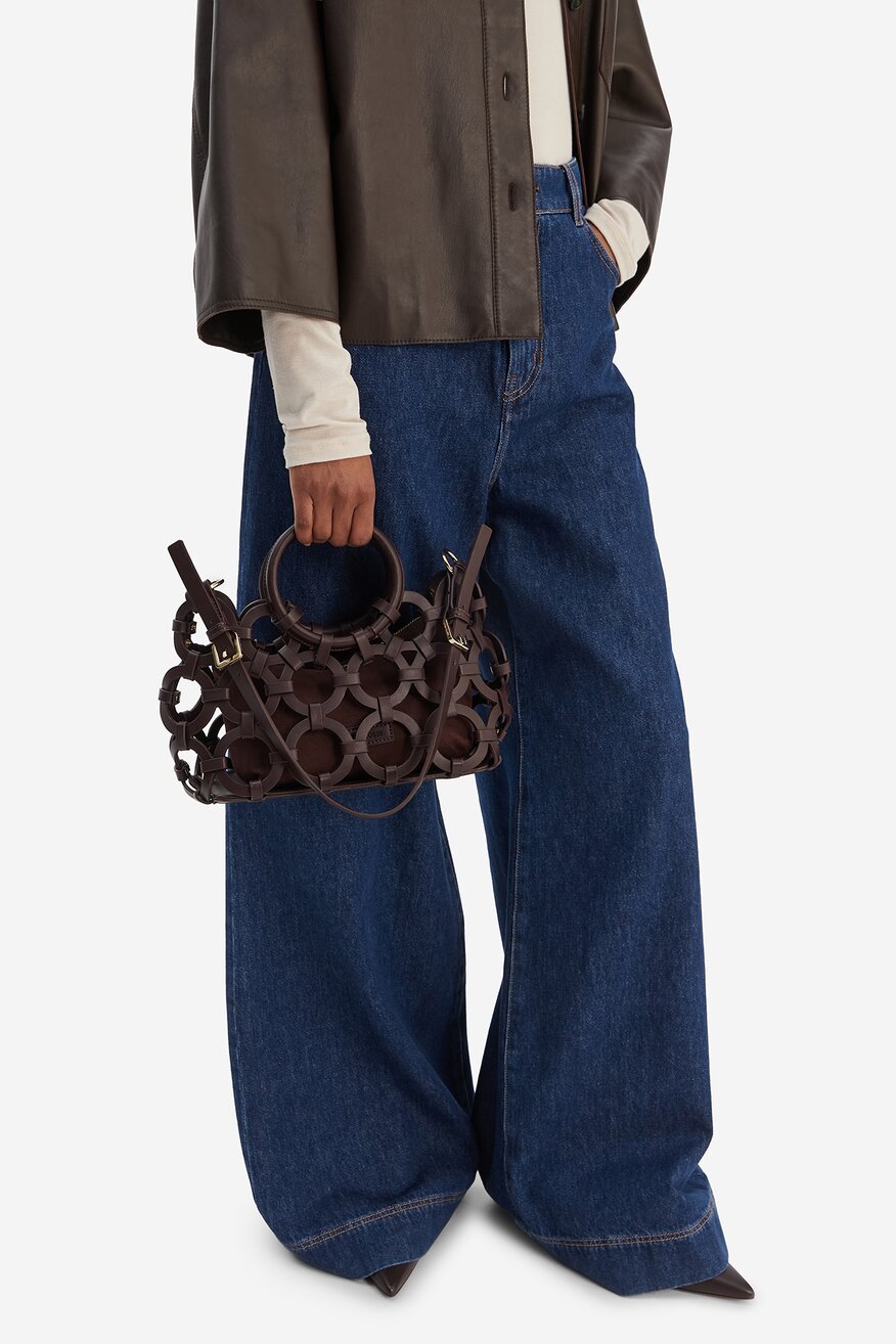 
                Kézitáska Gino Rossi BARNA - 5906751624135