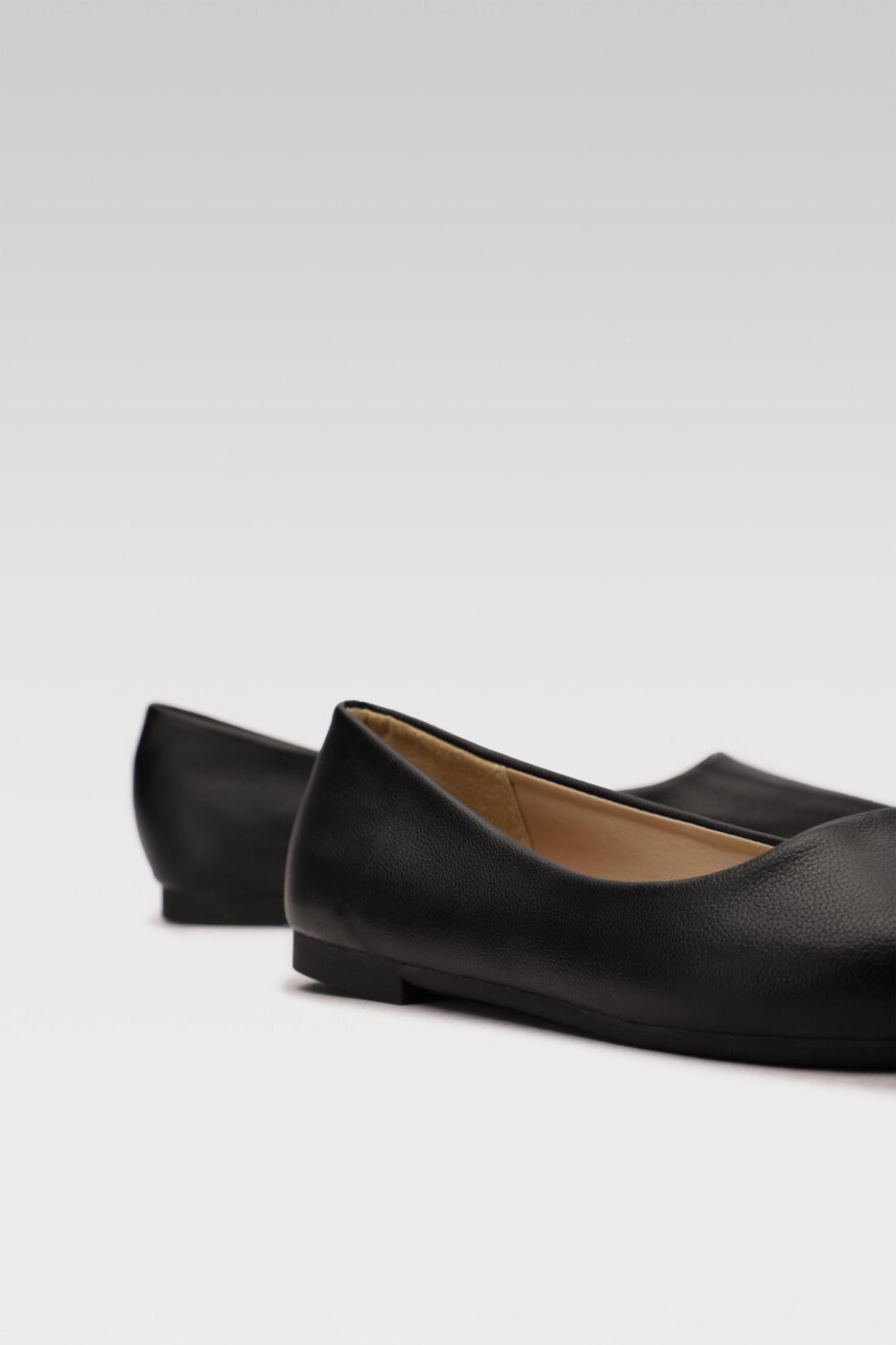 
                Jenny Fairy - Baleriny szpice czarne - 5903698566528