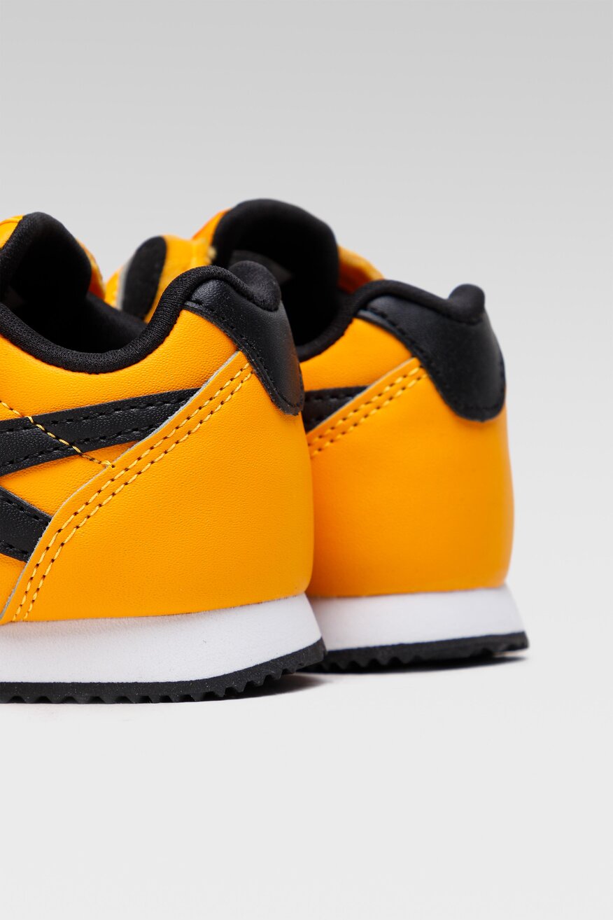 
                Reebok - ROYAL CLJOG 2 KC - 5903698998060