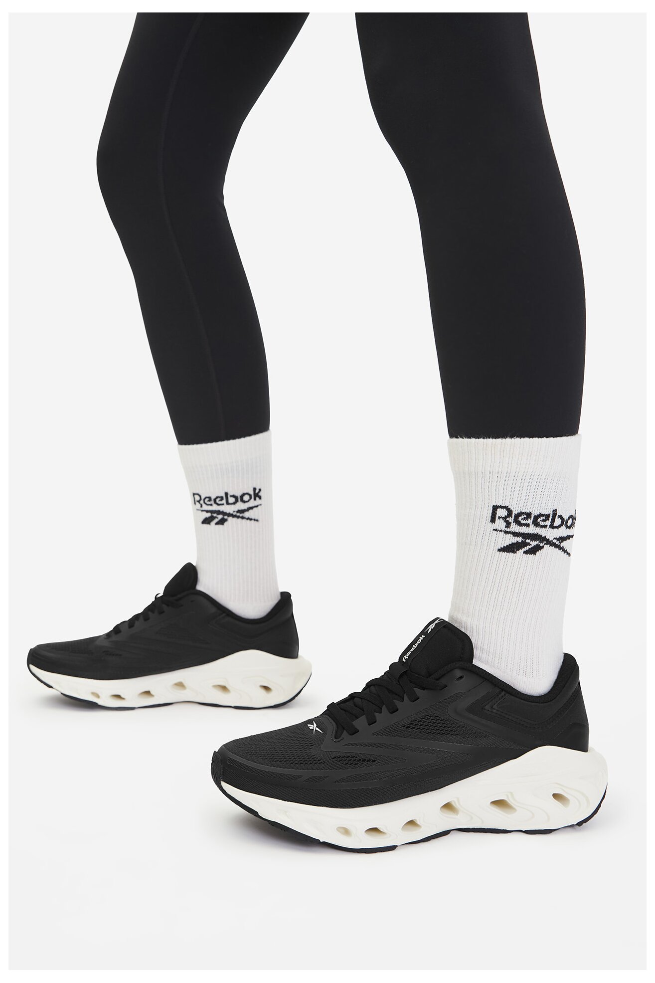 Sportcipő Reebok EO-FUEL FLEX RUN 100239318 FEKETE