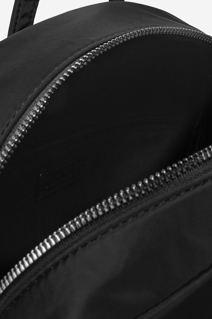 Jenny - Średni plecak miejski - 5906751232903