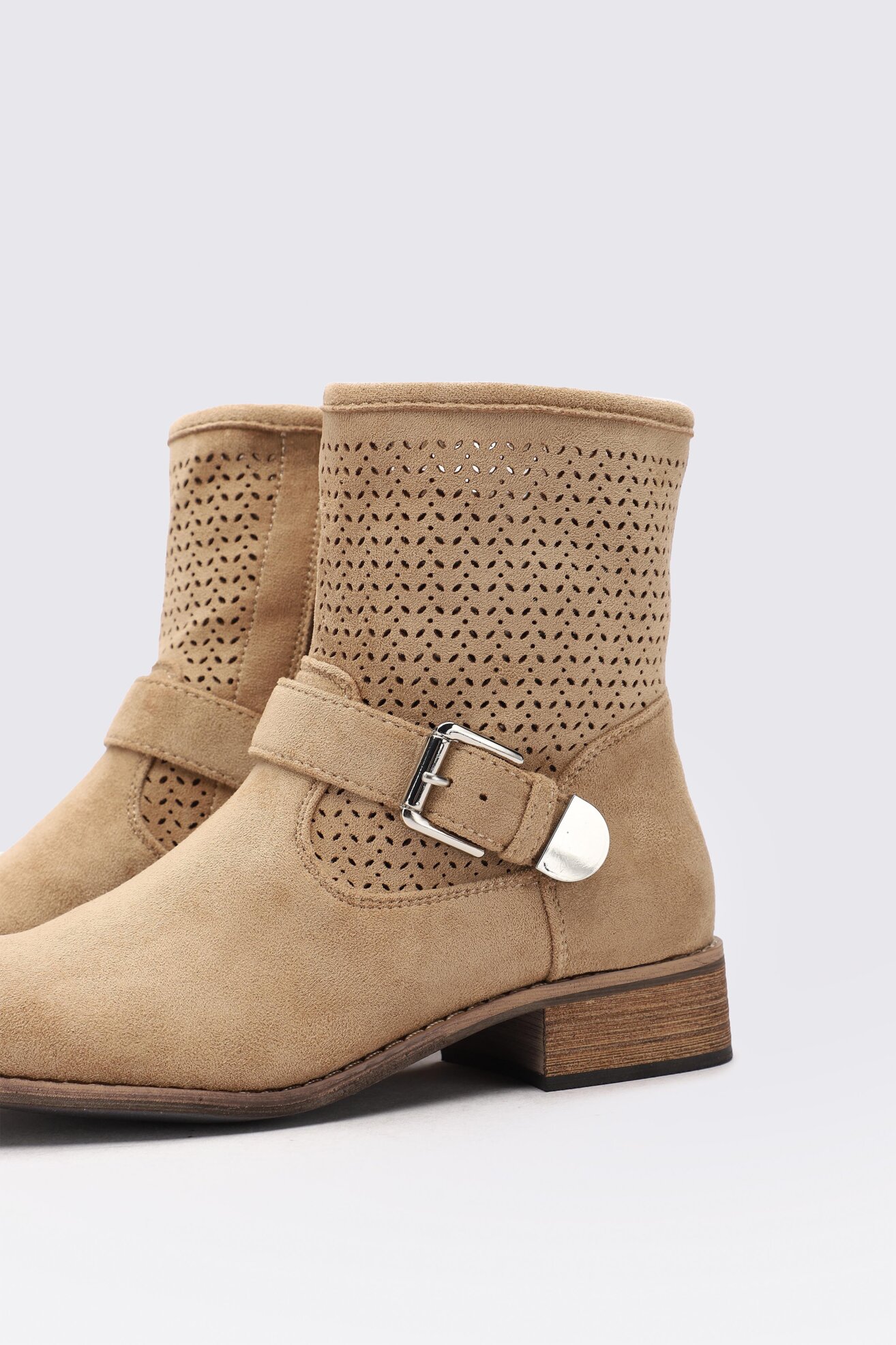 Botki Clara Barson WS1216-53 Beżowy