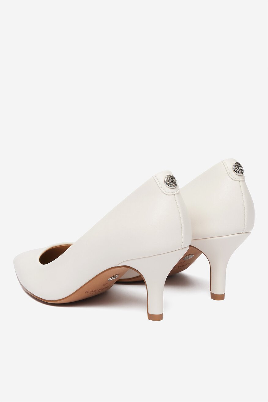 
                Елегантни обувки NINE WEST БЯЛ - 5906751934630