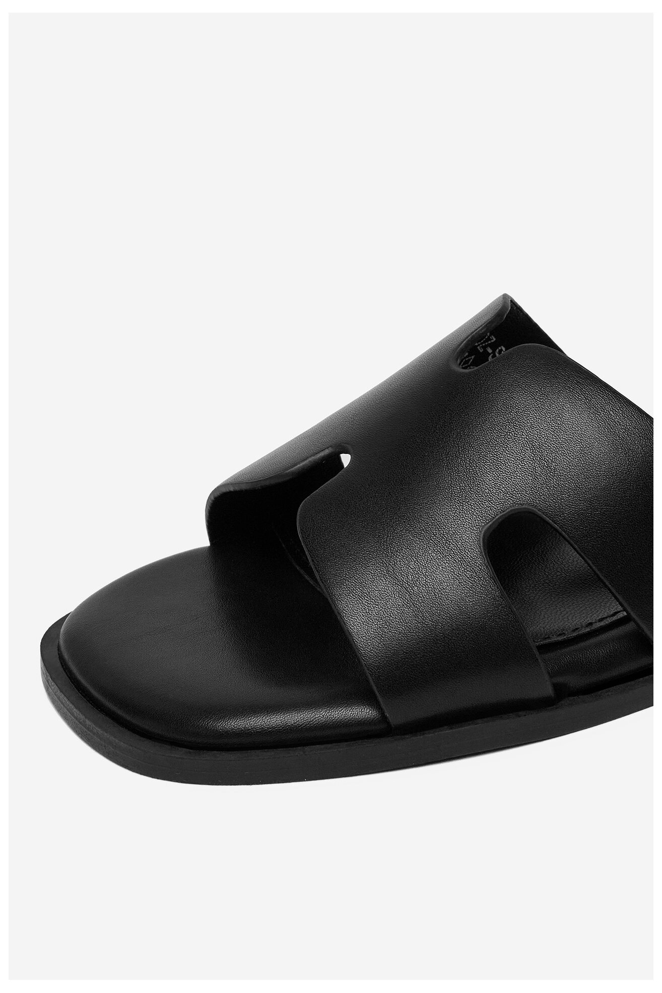 Flip-flop DeeZee DZ-S8 FEKETE