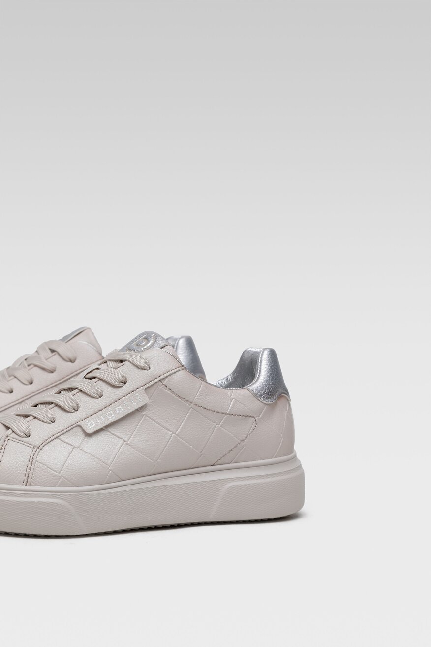 
                Bugatti - Półbuty beżowe sznurowane - 5904248307257