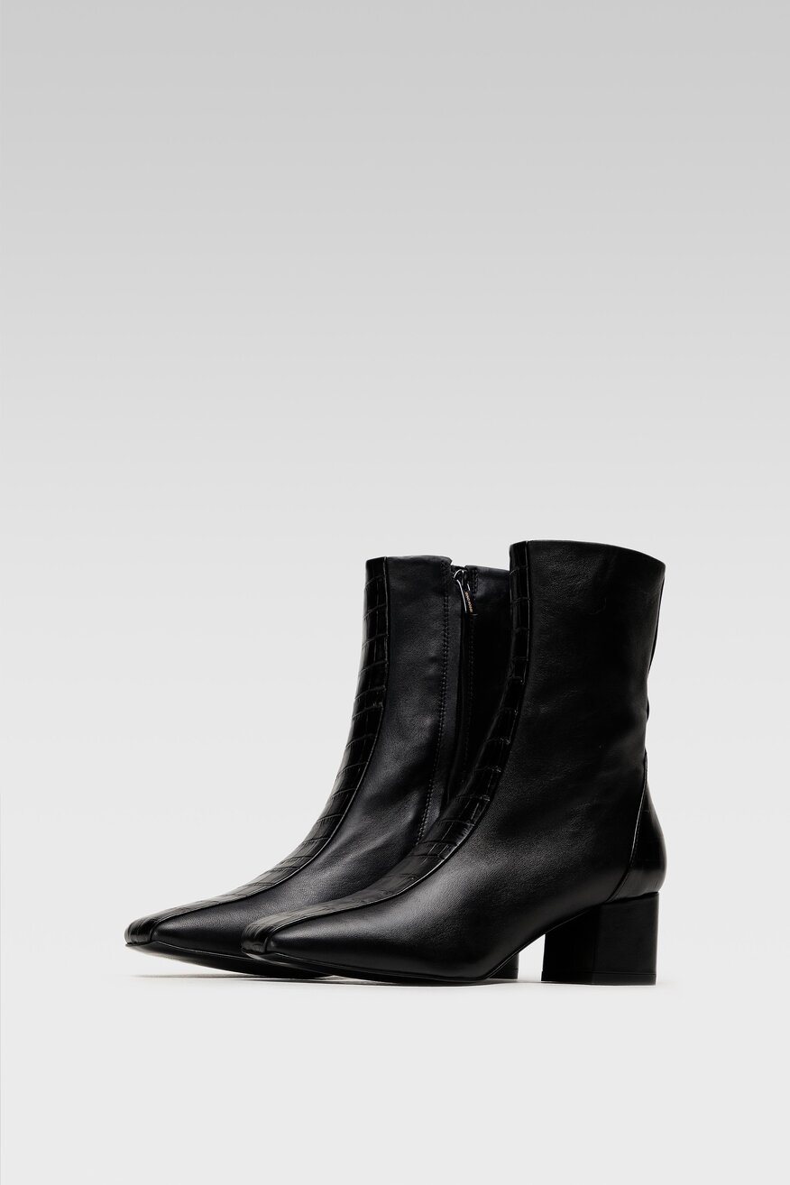 
                Gino Rossi - Skórzane botki ze zwierzęcym motywem - 5904248141882