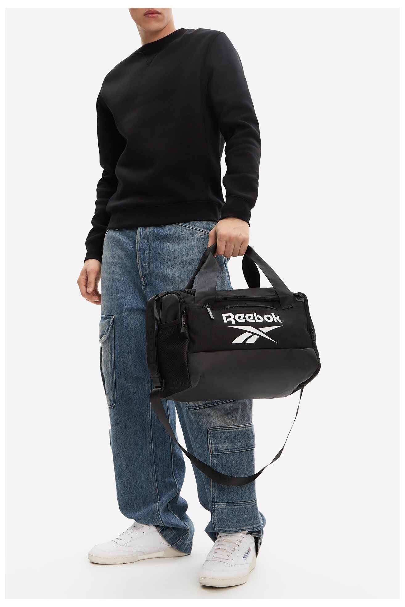 Utazó táska Reebok RBK-035-CCC-05 FEKETE