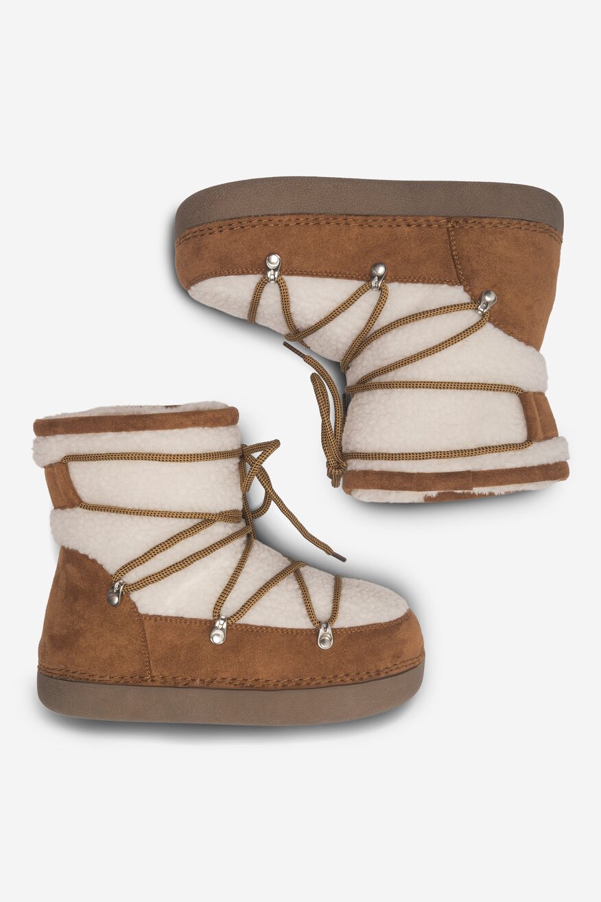 
                Боти DeeZee КАМЕЛ - 5904862986425