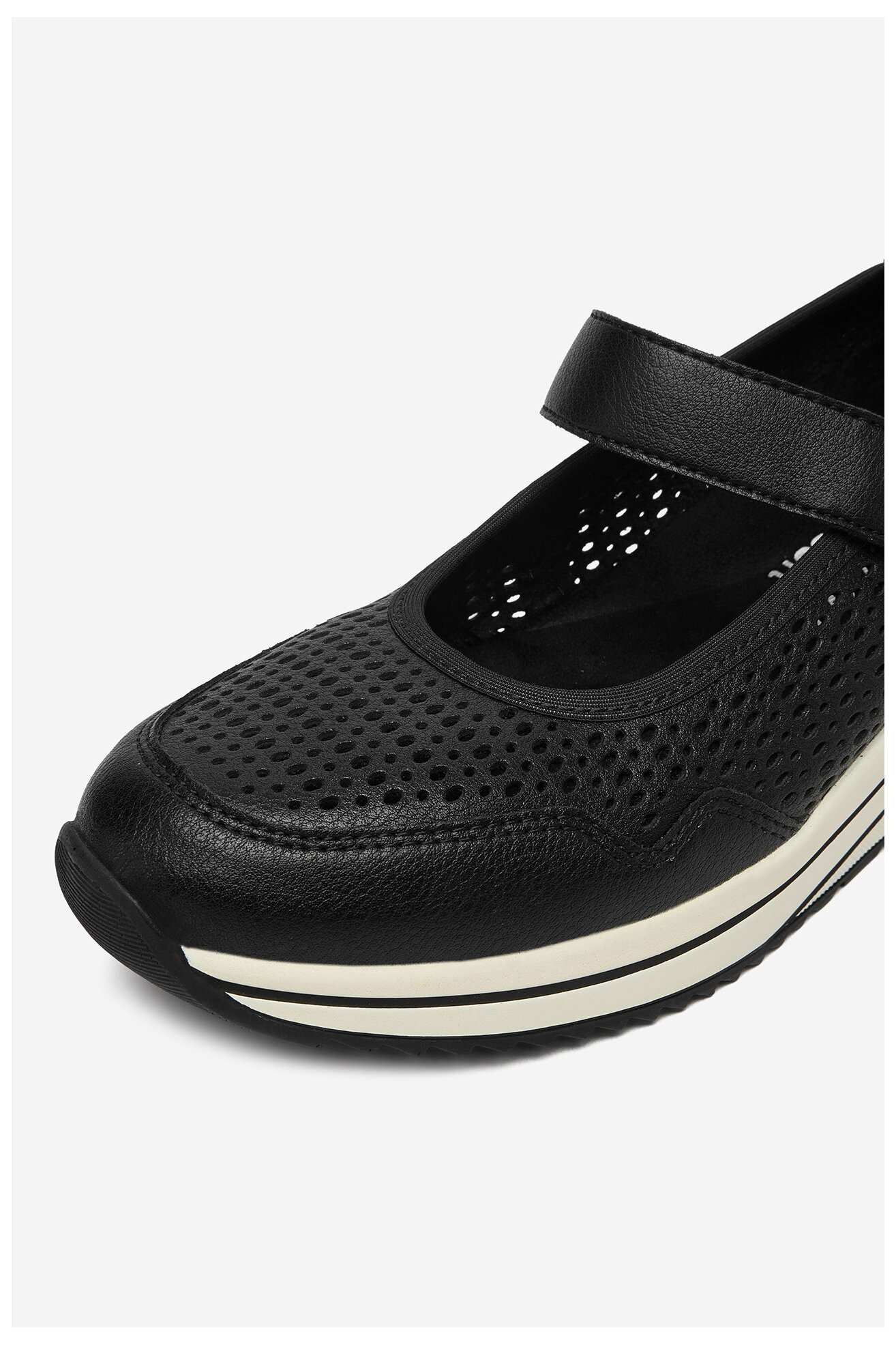 Sneakers Remonte CEO-D0T21-03 Czarny