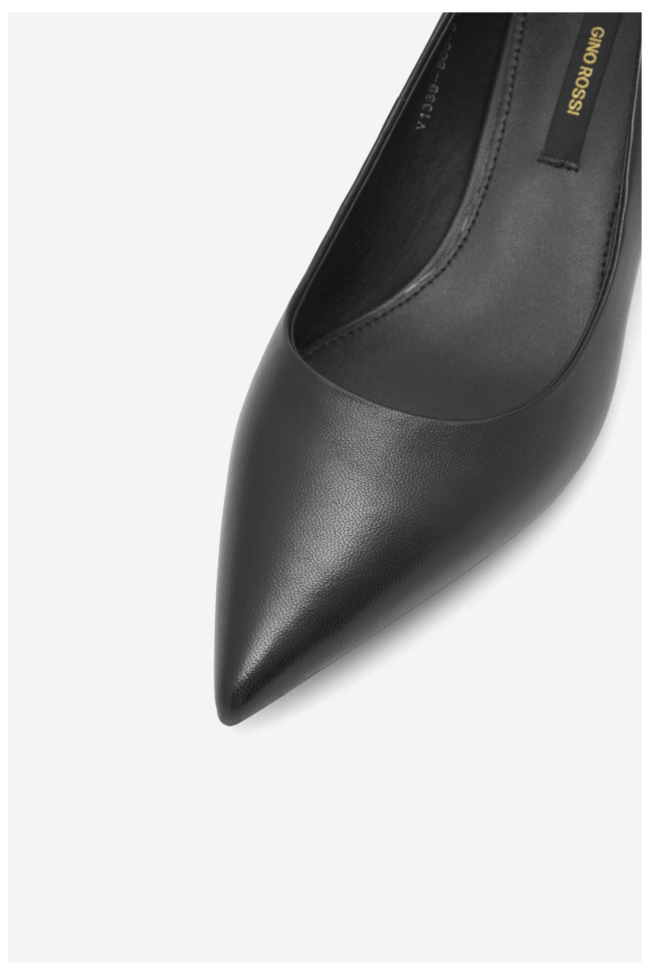 Елегантни обувки Gino Rossi V1339-803-8 ЧЕРЕН