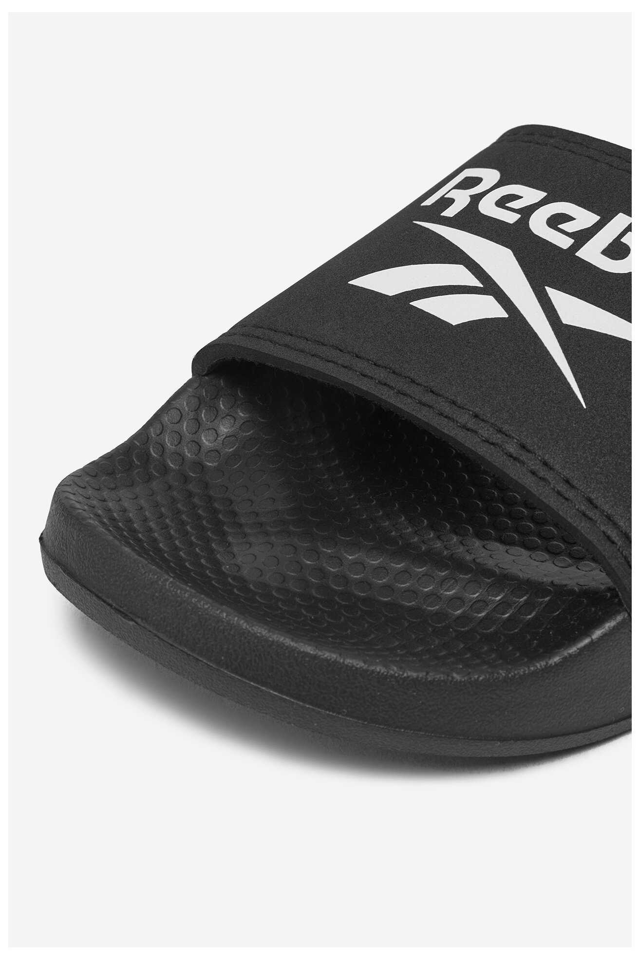 Șlapi pentru bazin Reebok SS25-3C069-3 NEGRU