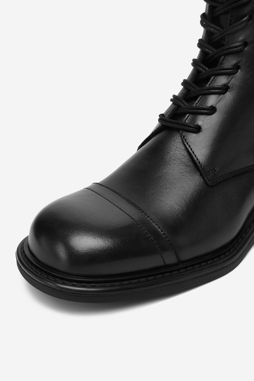 
                Csizma Gino Rossi FEKETE - 5906751479780