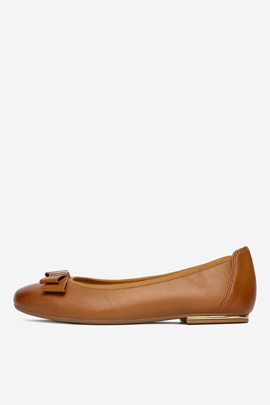 
                Lasocki - Baleriny skórzane - 5906751601068