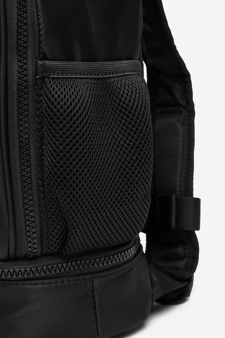 HUNTER - Średni plecak sportowy - 5906751453056