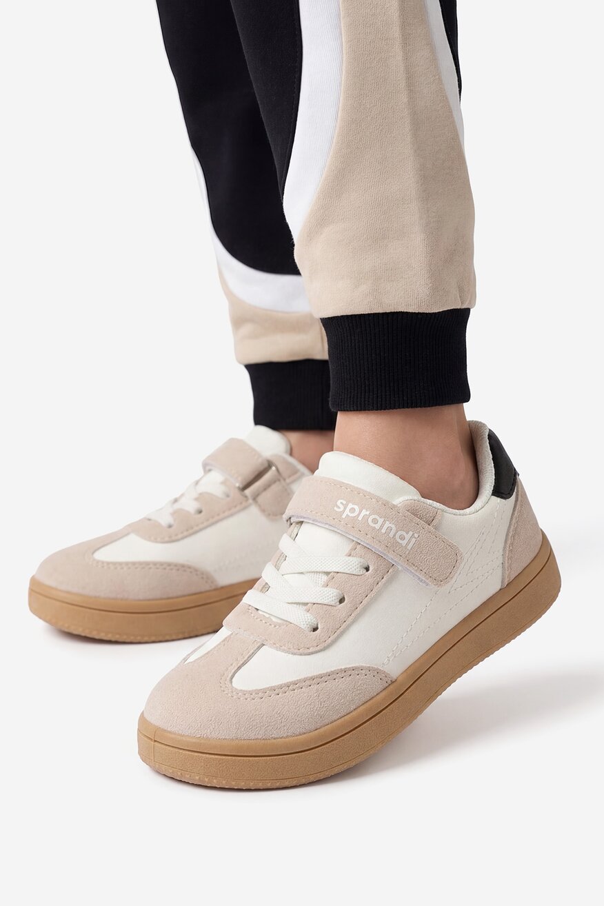 
                Кросівки спортивні Sprandi БЕЖЕВИЙ - 5906751715642