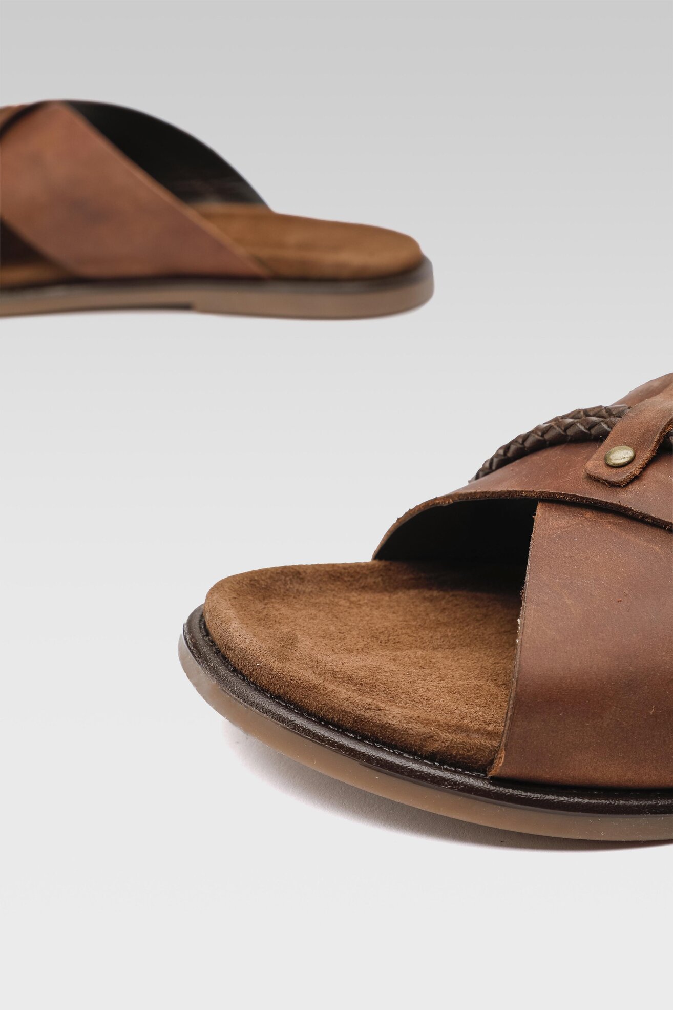 Klapki Gino Rossi MB-WESTIN-22 Brązowy