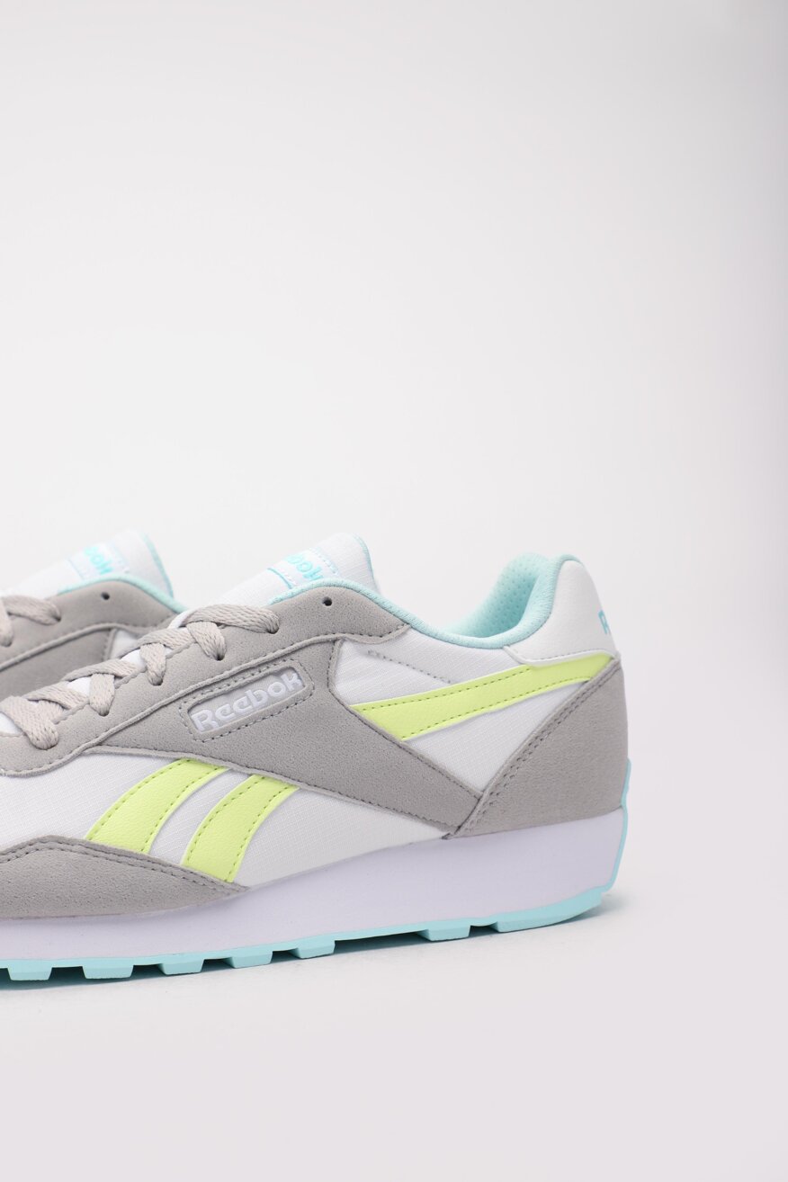 
                Reebok - REWIND RUN - 5903698275246