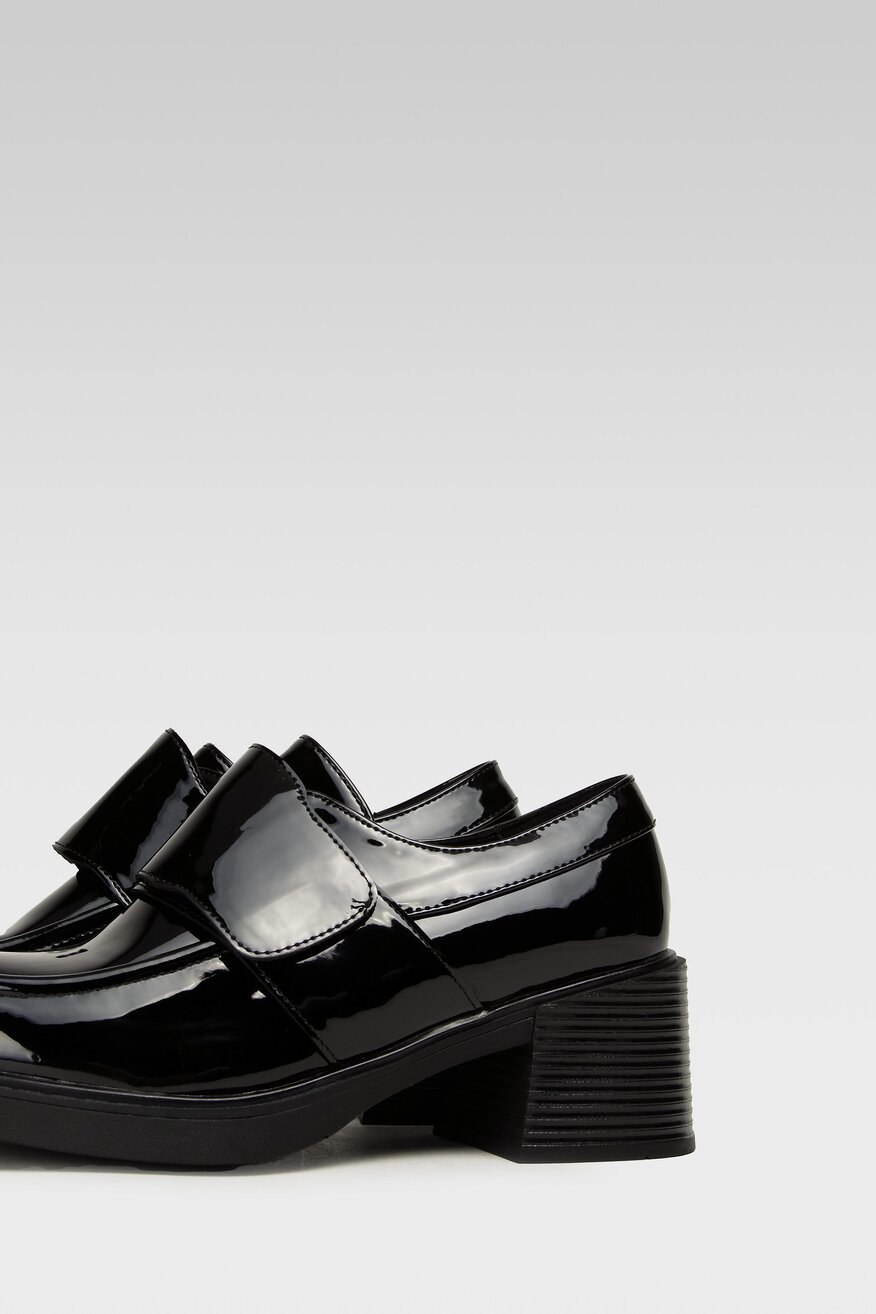 
                Jenny Fairy - Półbuty na obcasie - 5904862184593