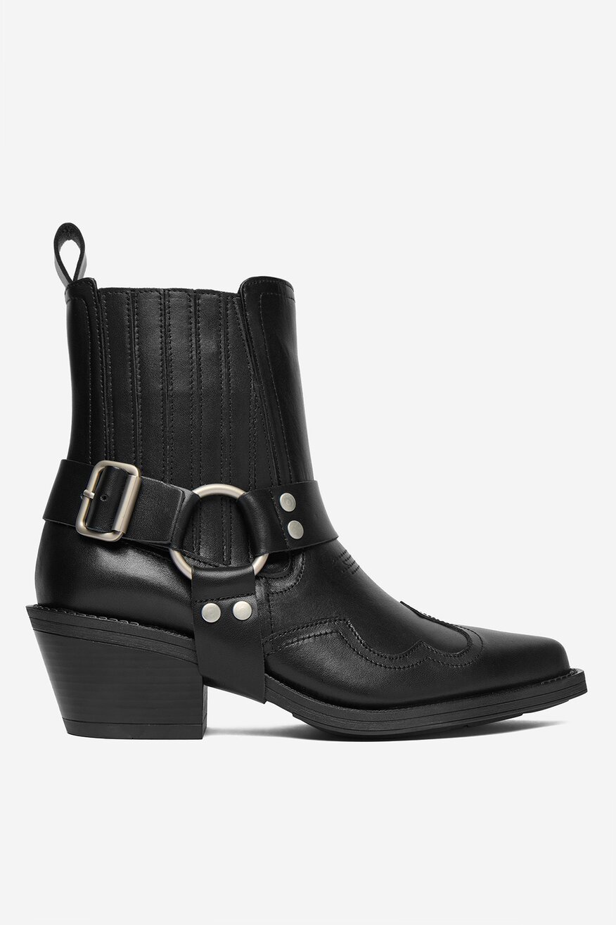 
                        Bokacsizma Badura EO-BAILE-07100-25 FEKETE - 5906751418888