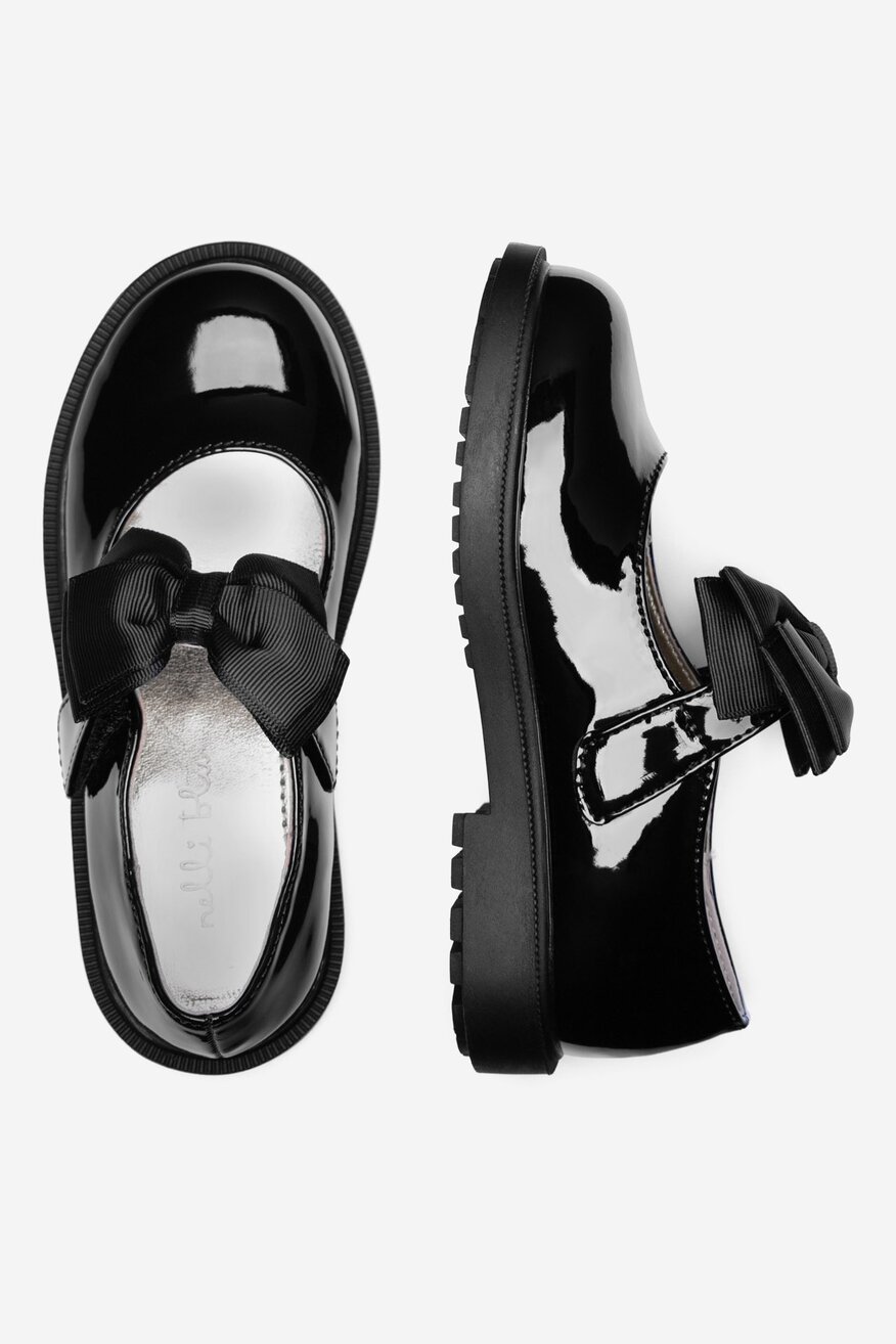 
                Félcipő Nelli Blu FEKETE - 5905588783510