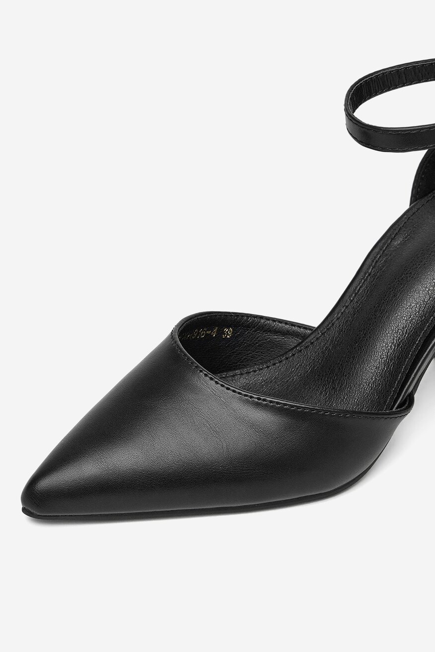 DeeZee - Czółenka na słupku - 5904410903317