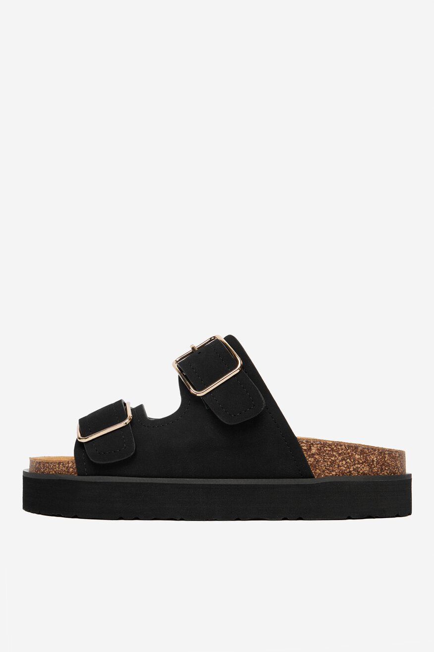 
                        Шльопанець DeeZee CEO-LB-P2181 ЧОРНИЙ - 5906751919378