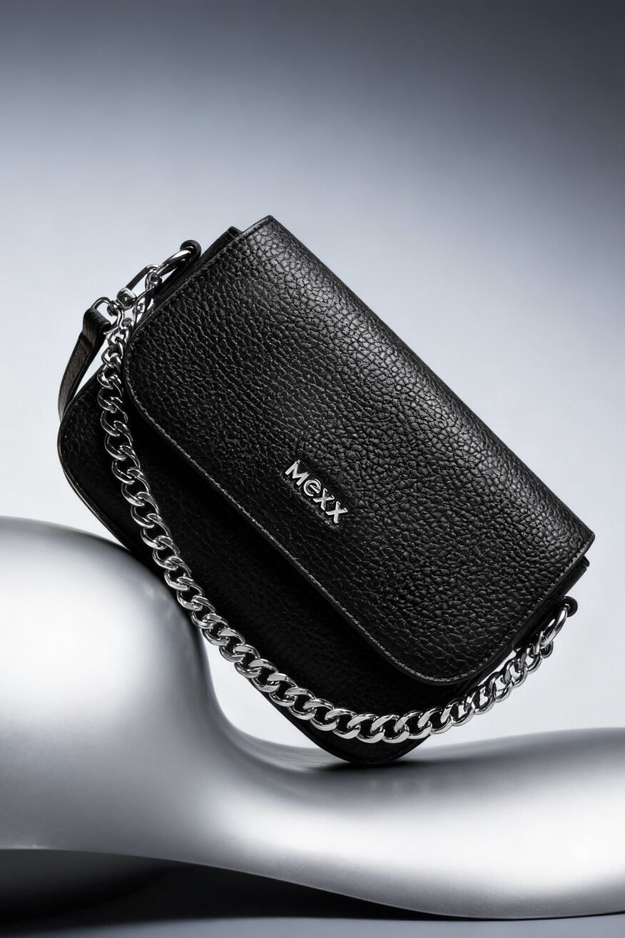 
                Kézitáska Mexx FEKETE - 5906751213476