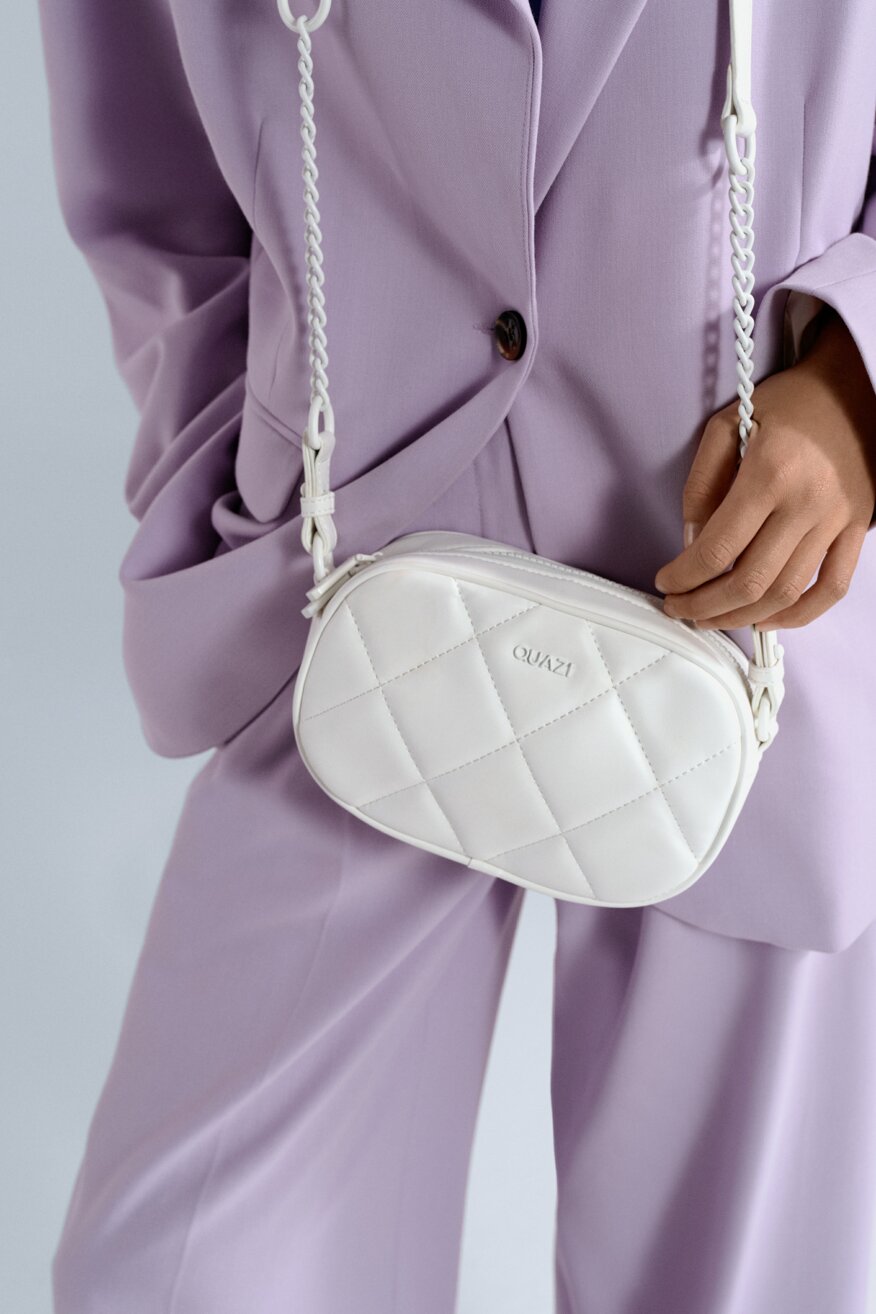 
                Quazi - Torebka pikowana biała - 5903698607177
