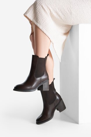 Kratke čizme Lasocki WB-BETH-07 BRAON