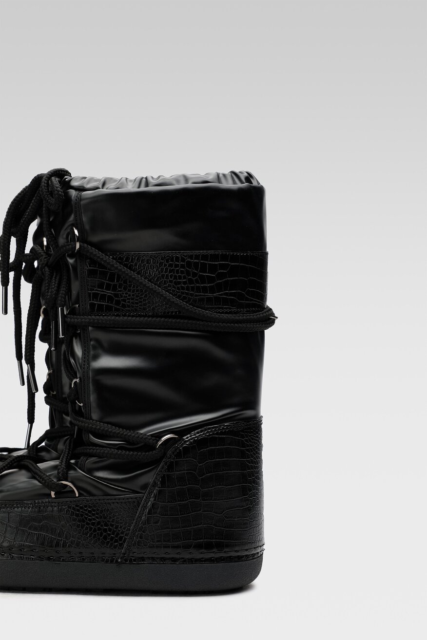 
                DeeZee - Botki czarne - 5904862211602