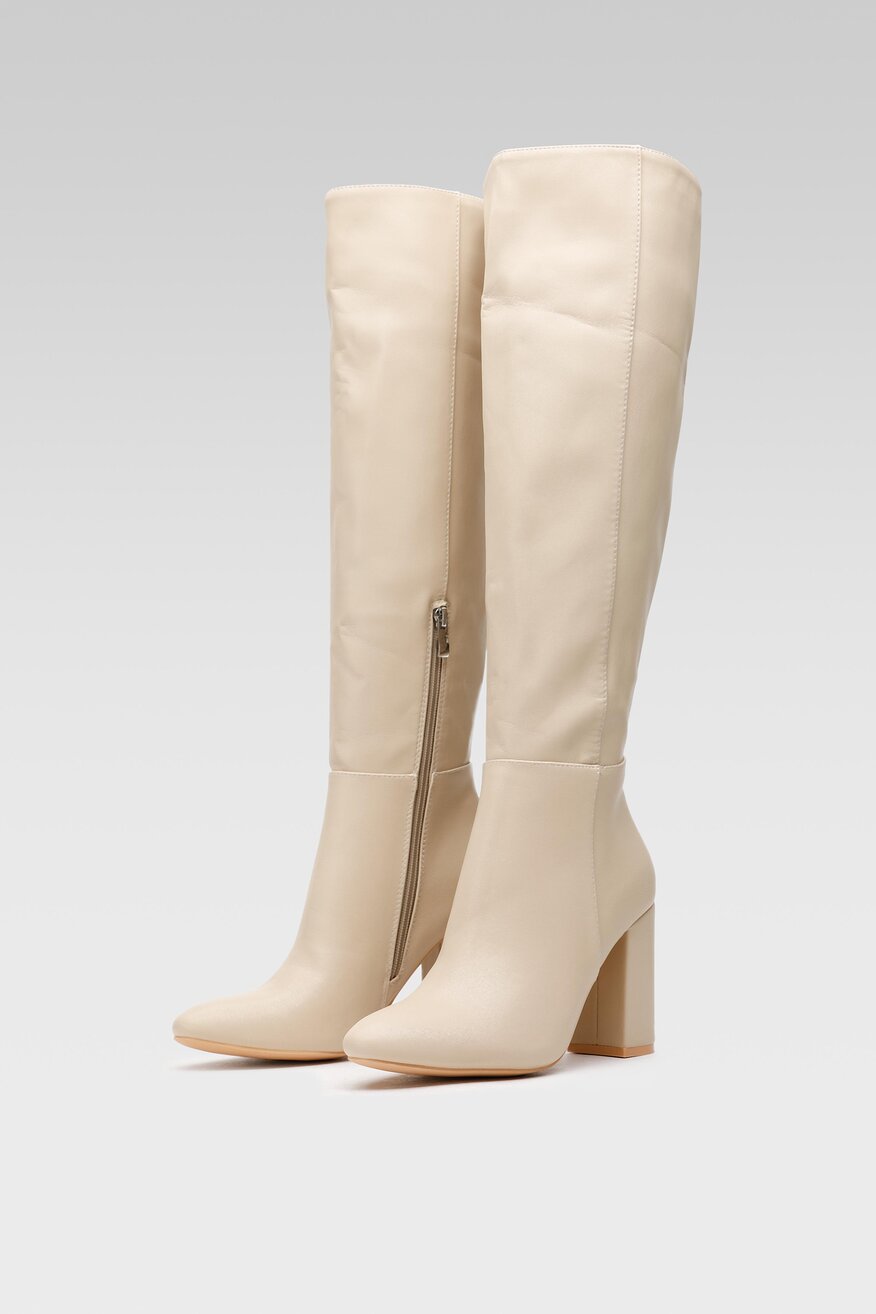 
                DeeZee - Kozaki na słupku - 5904862161570