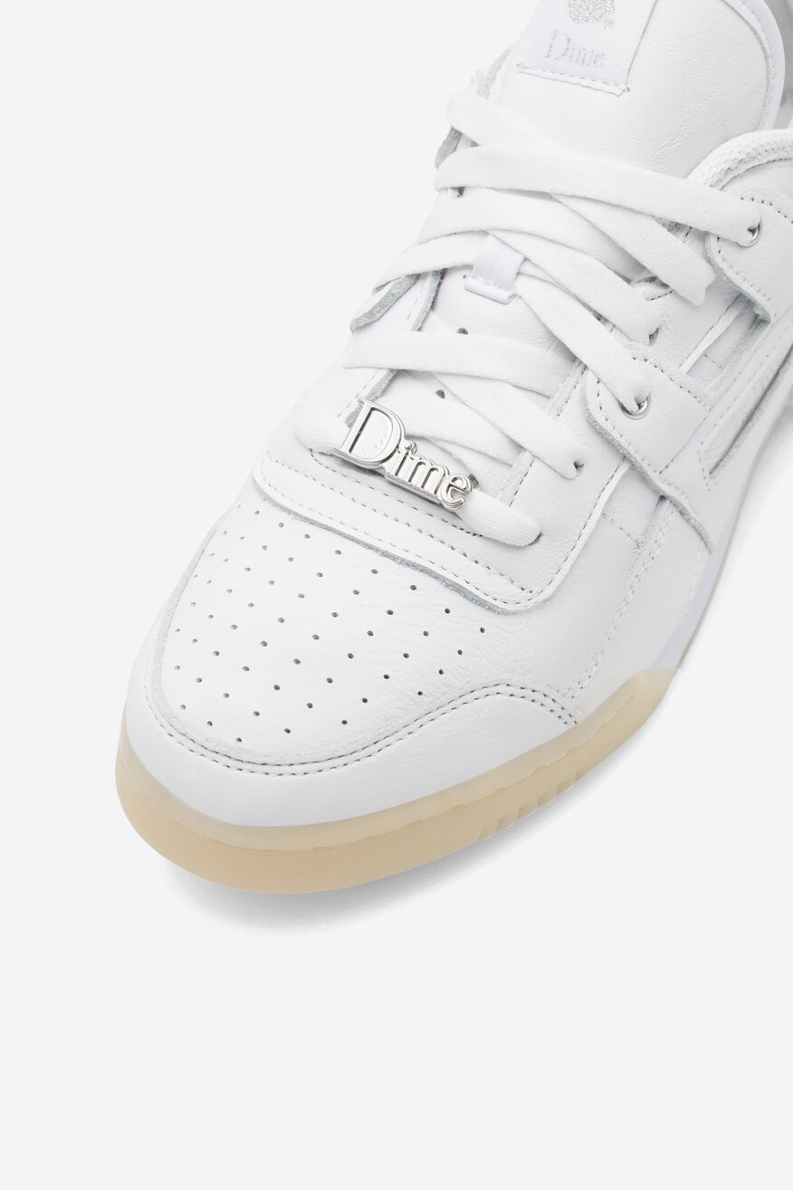 
                Reebok - WORKOUT PLUS - 2230051424076