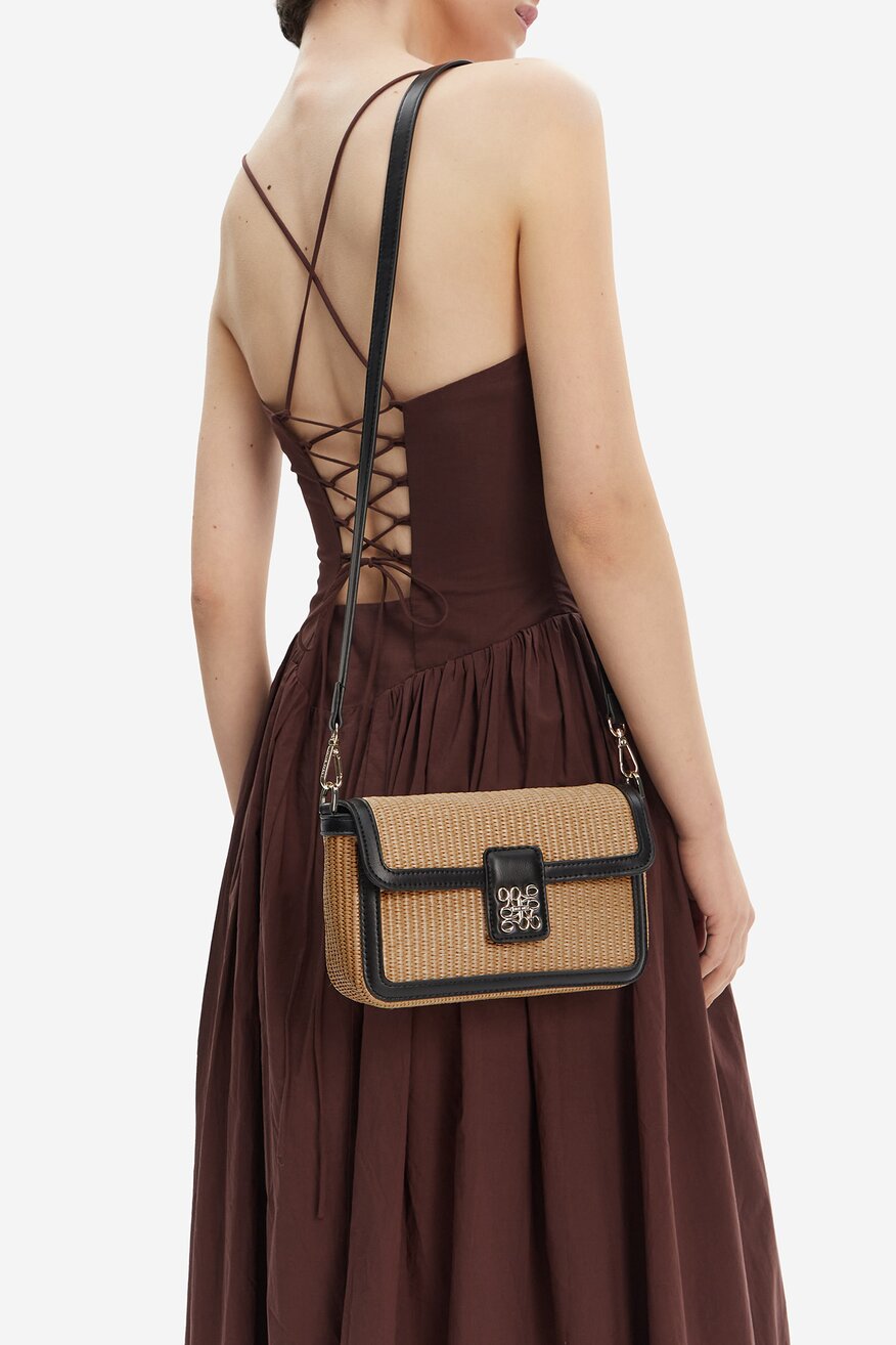 NINE WEST - Mała torebka listonoszka - 5906751007082