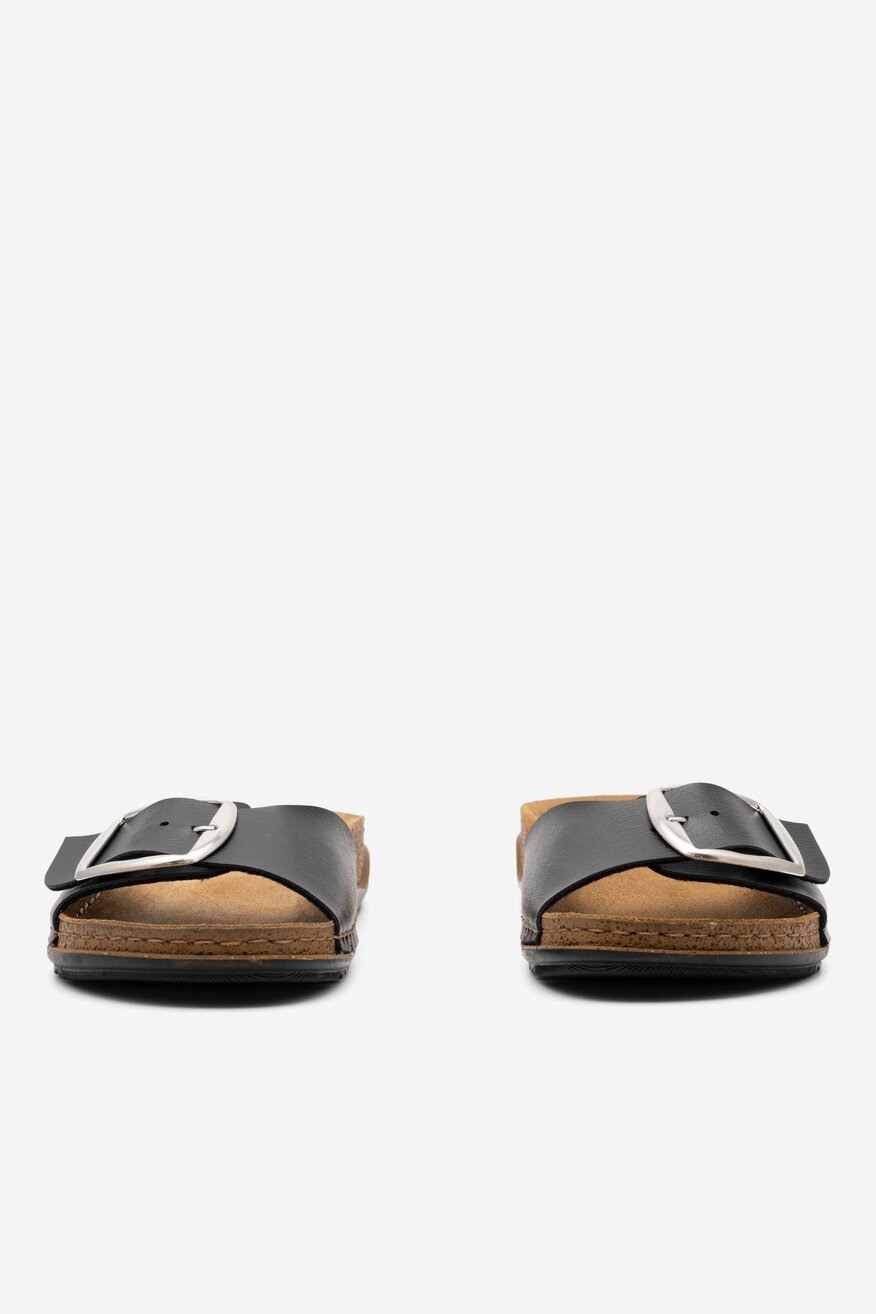 
                Inblu - Klapki czarne - 5904862757452