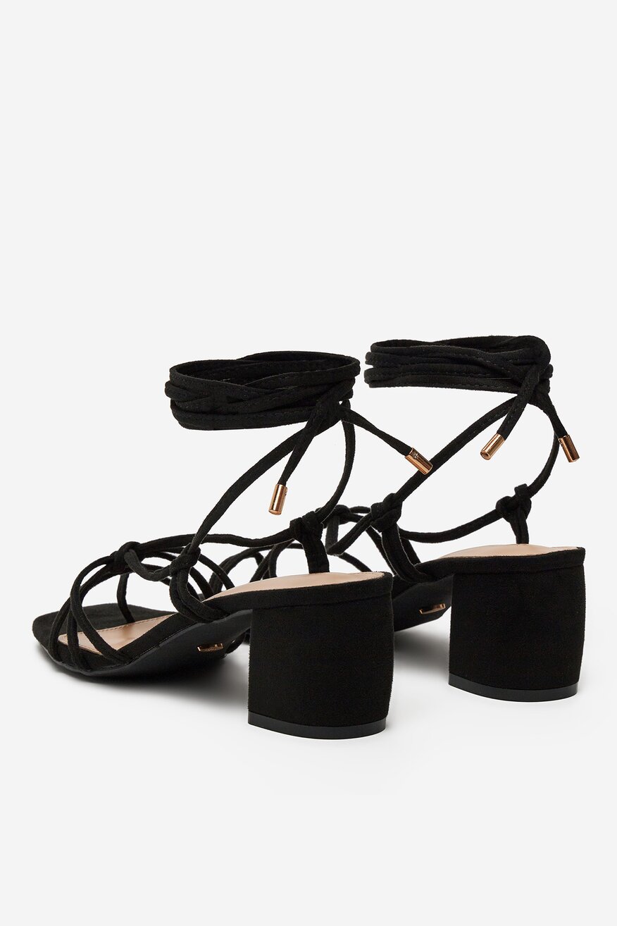 
                Szandál DeeZee FEKETE - 5904410849264