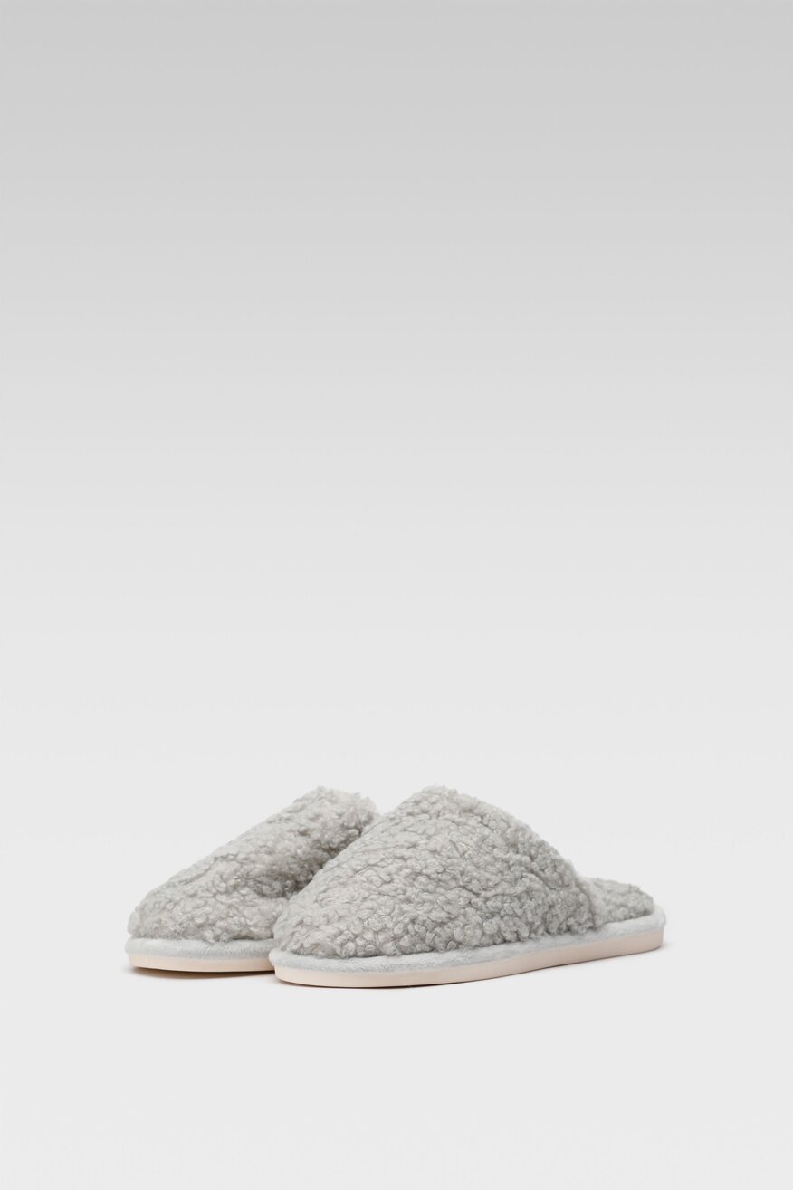 Home&Relax - Kapcie z zakrytymi palcami - 5904248861988