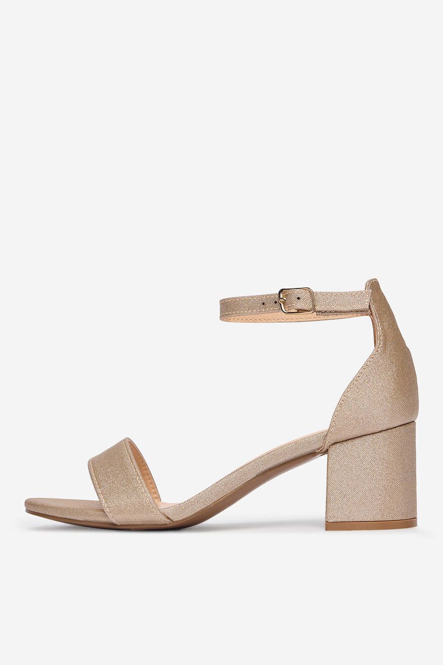 
                Сандалі Jenny ЗОЛОТИЙ - 5906751710944