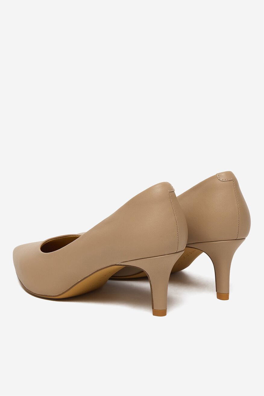 
                Туфлі-Човники Lasocki ТАУПЕ - 5906751656976