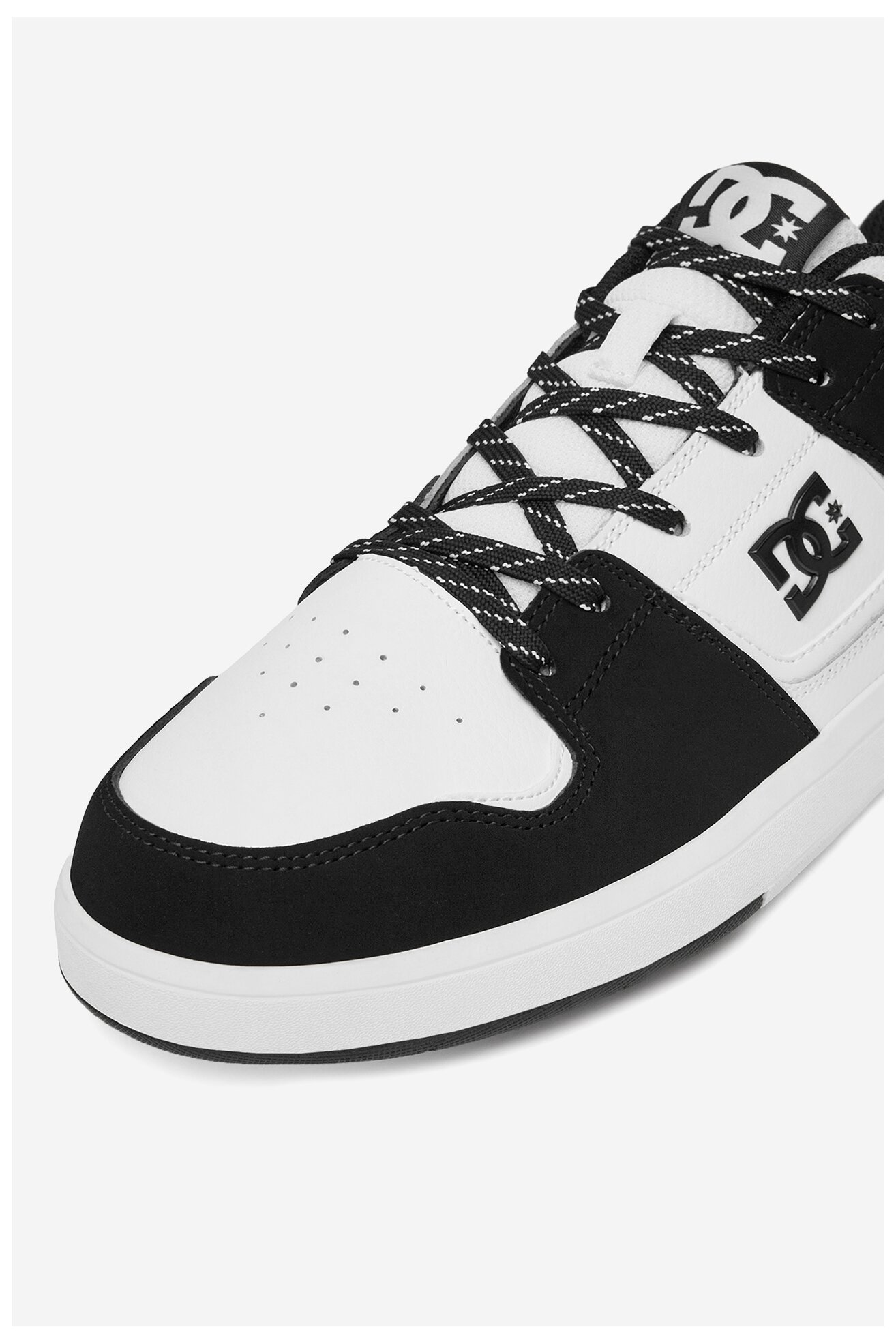 Sportska obuća DC Shoes CURE ADYS400073-HLC CRNA