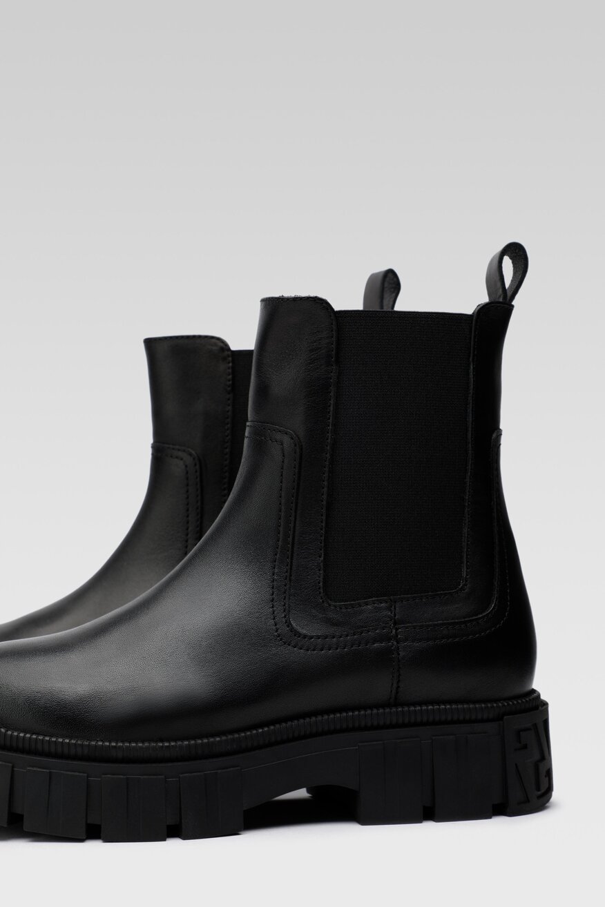 
                Gino Rossi - Skórzane botki czarne - 5903419998126