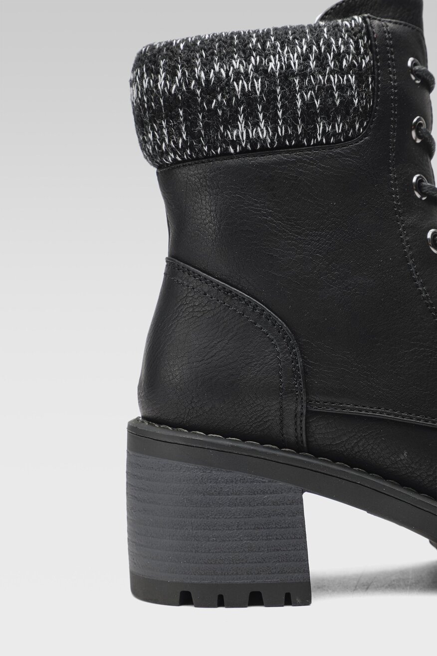 
                Clara Barson - Trzewiki ocieplane - 5904862234991