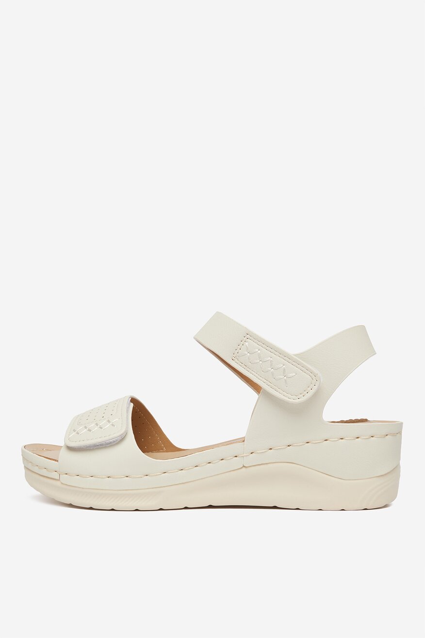 
                Go Soft - Sandały - 5906751956588