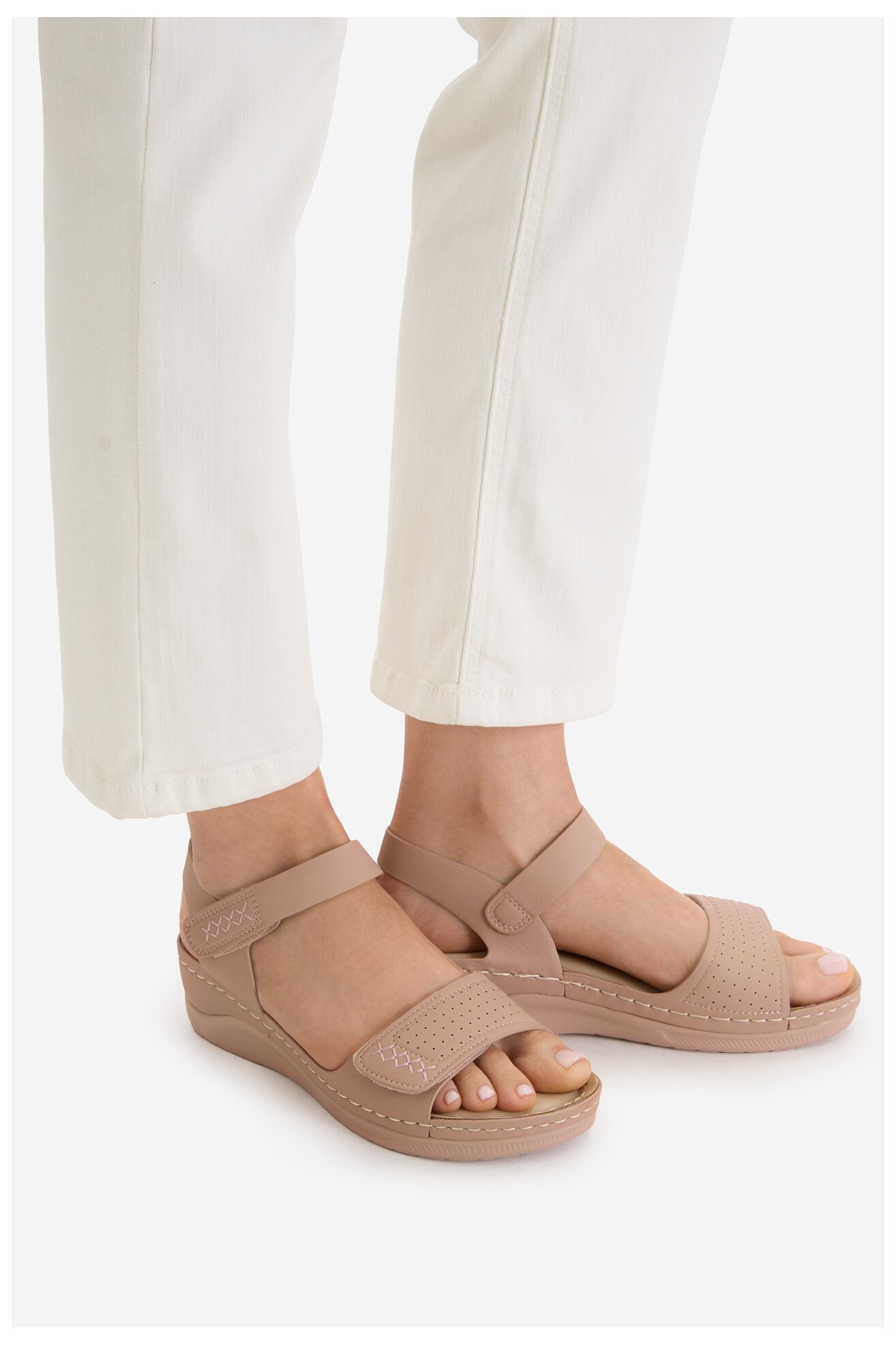 Sandały Go Soft CEO-W23206 Różowy