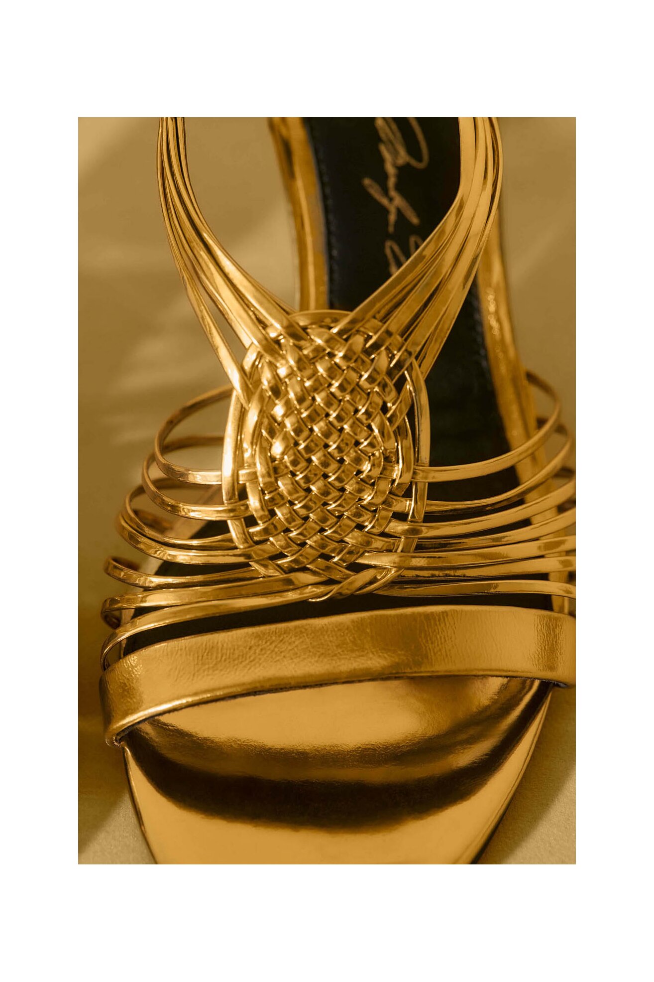 Сандали Gino Rossi SILL-SLT1527-10 ЗЛАТИСТ