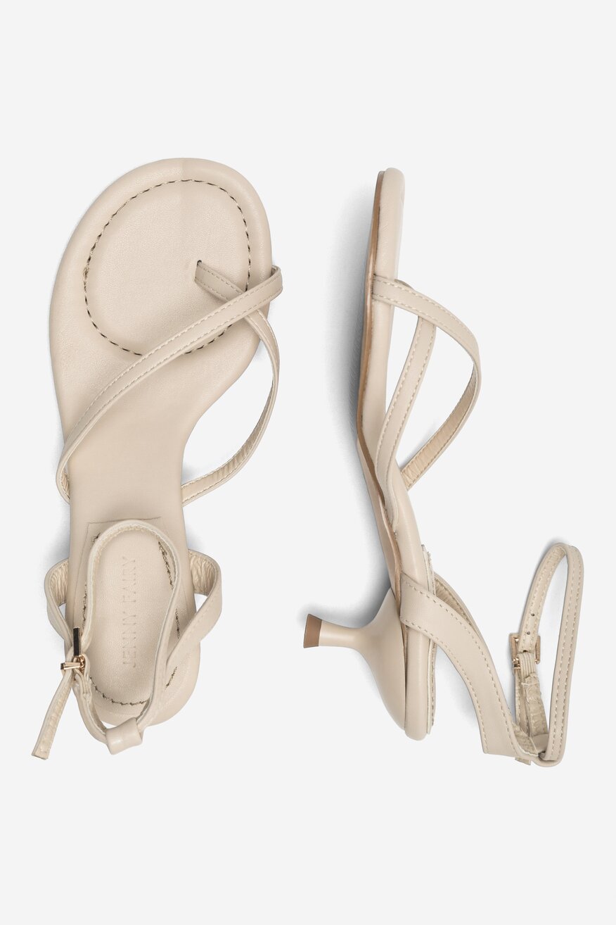 
                Jenny Fairy - Sandały na obcasie - 5904862744209