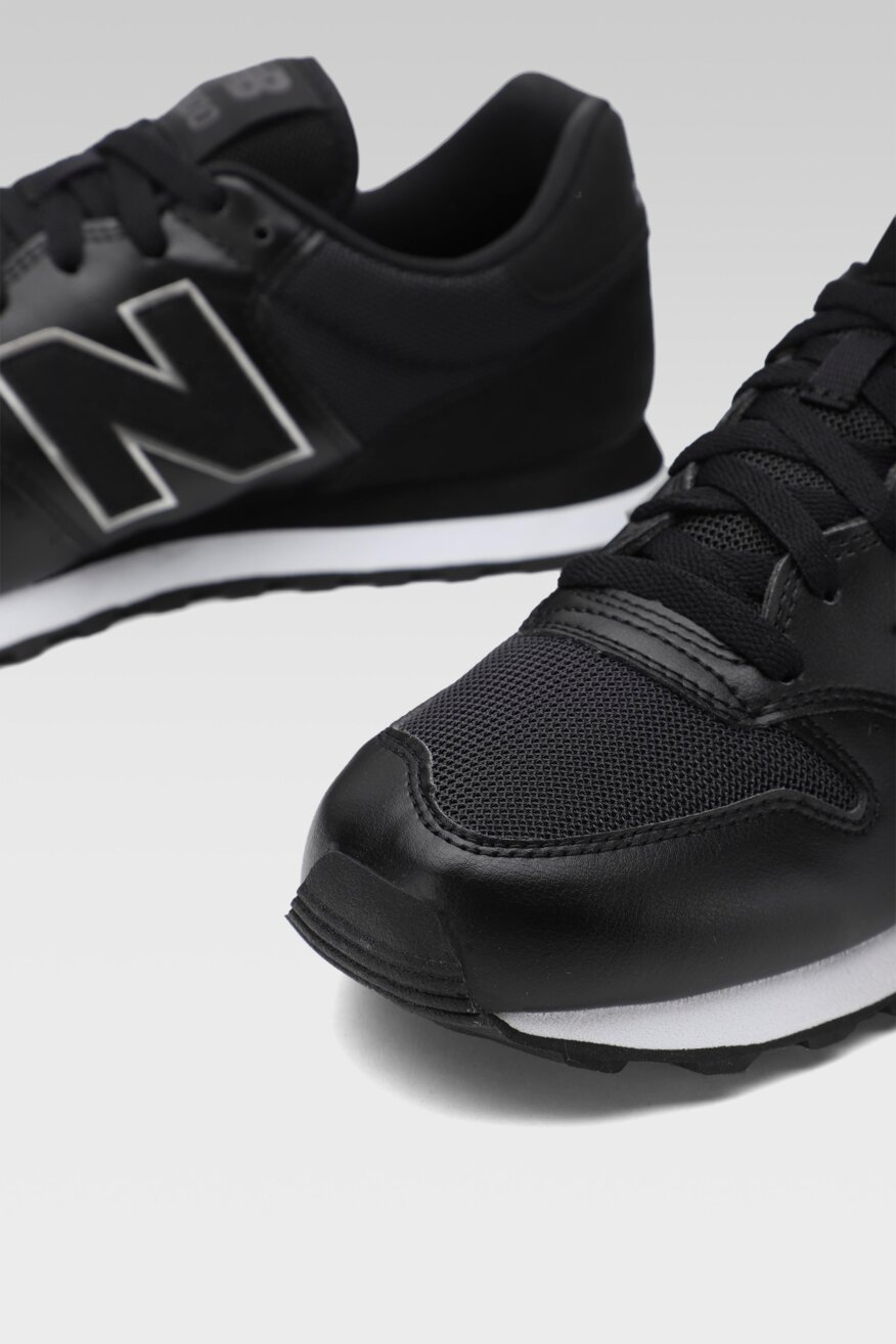 New Balance - Obuwie sportowe czarne sznurowane - 5903698454016