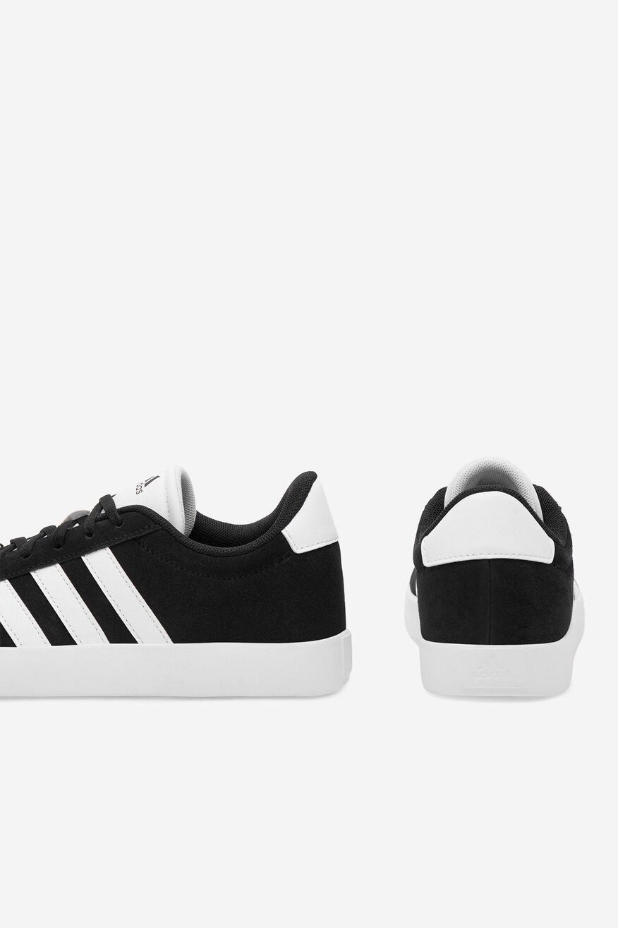 
                Спортни обувки adidas ЧЕРЕН - 5906751517420