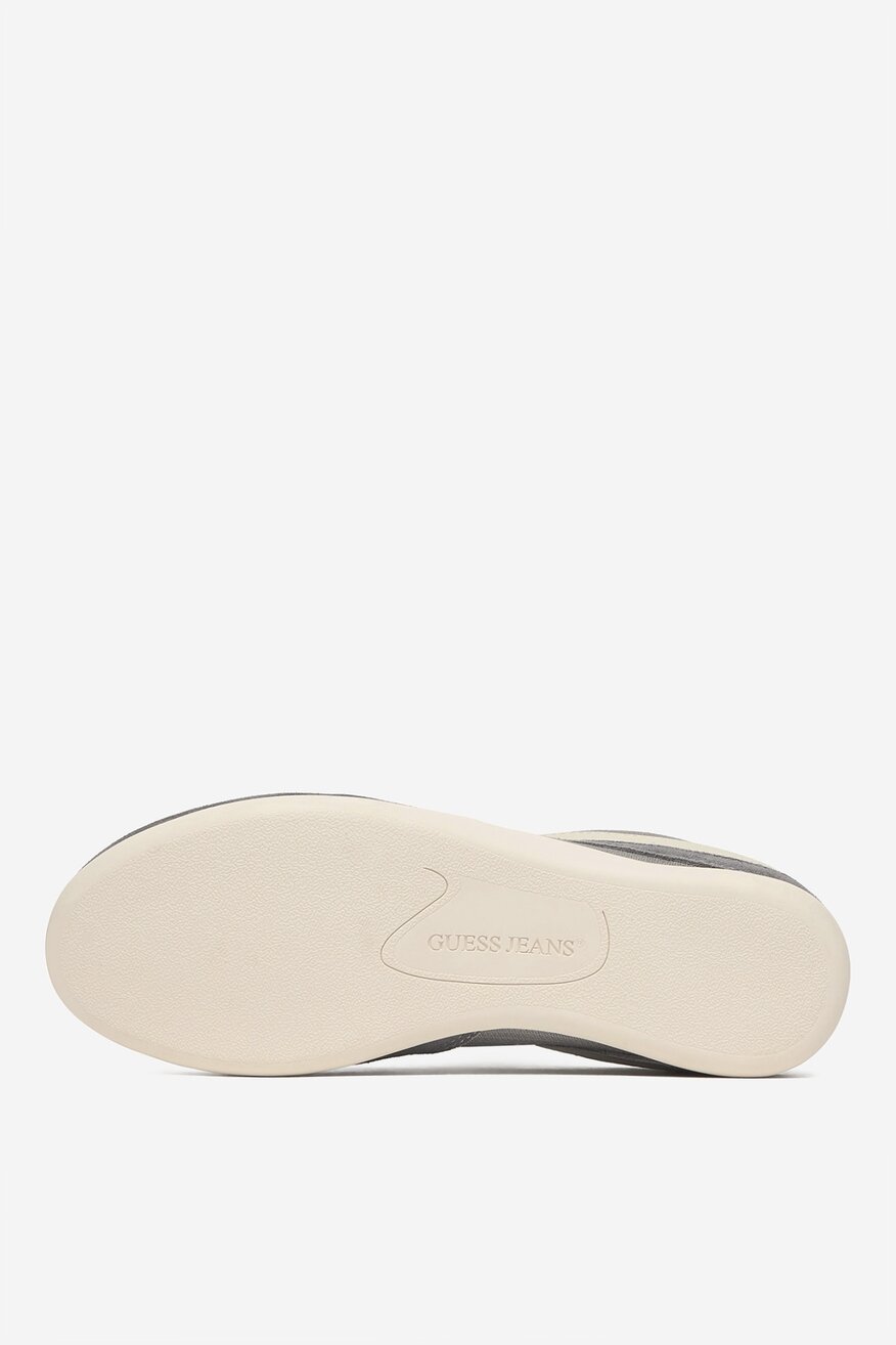 
                Напівчеревик GUESS JEANS СІРИЙ - 5907964082262