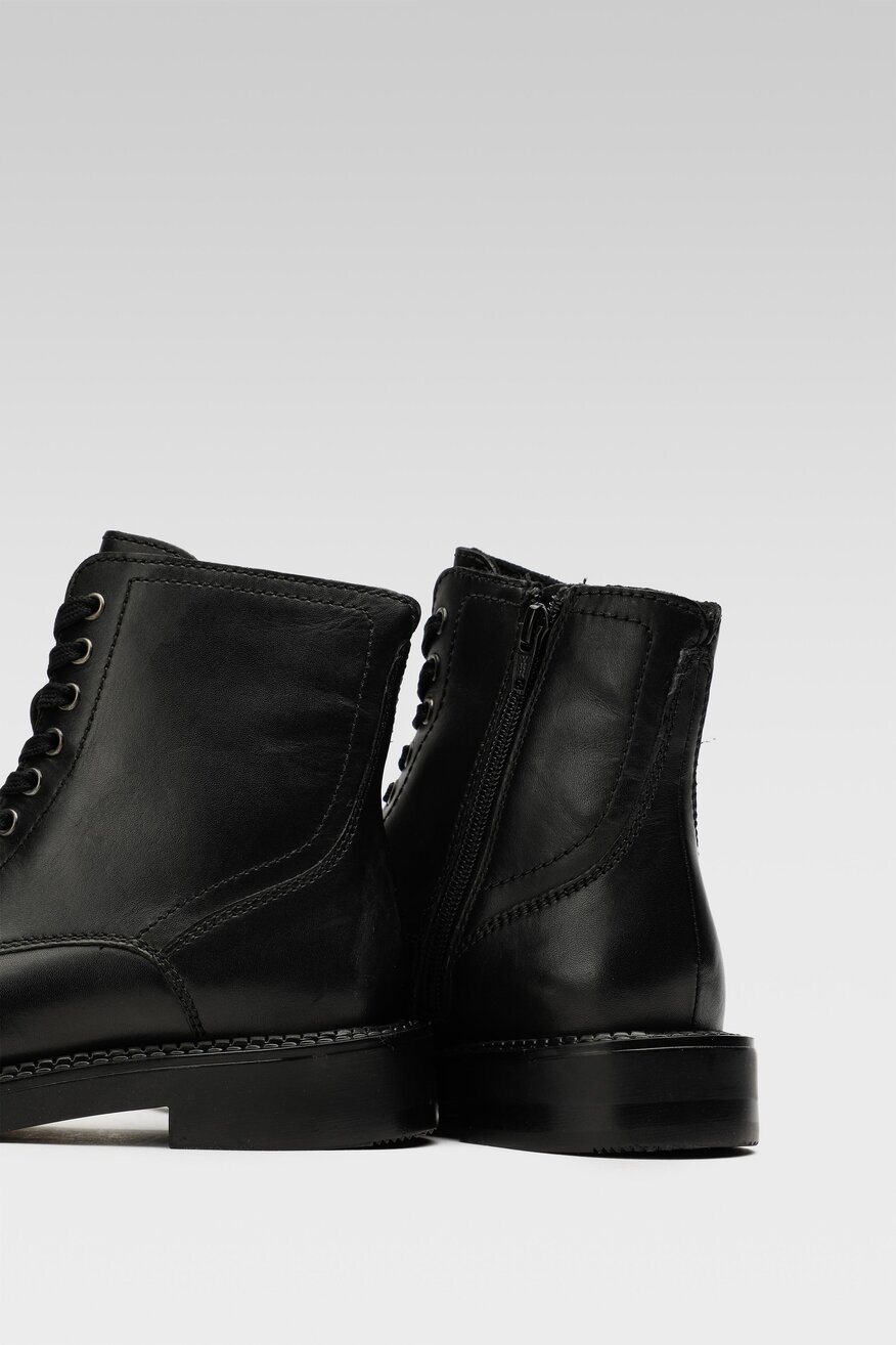 
                Lasocki - Trzewiki skórzane - 5904248878429