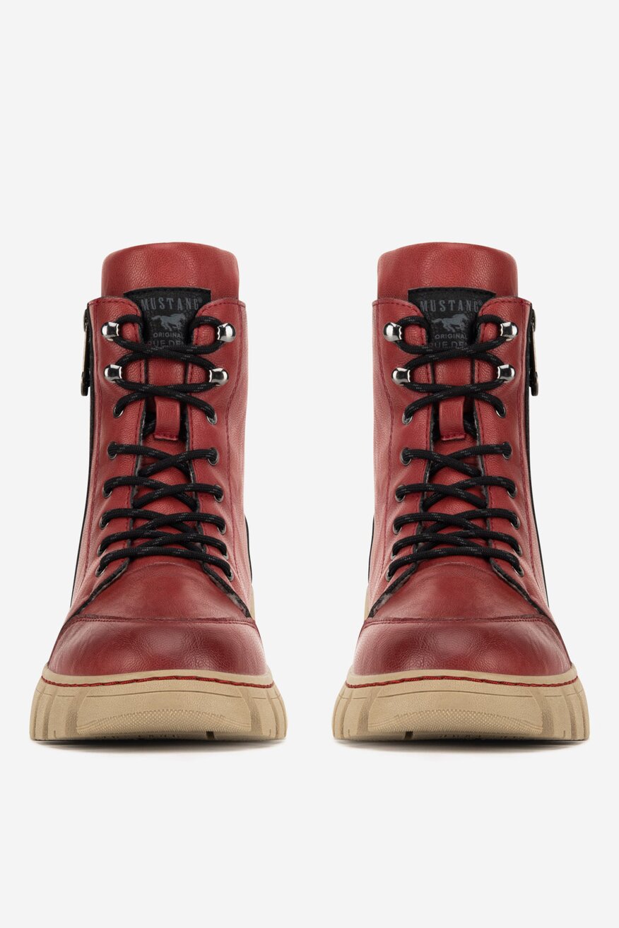
                Боти Mustang ЧЕРВЕН - 5905588910855